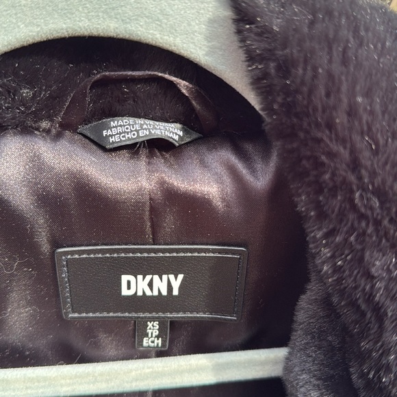 NWT DKNY winter coat  size XS/black - Picture 2 of 9